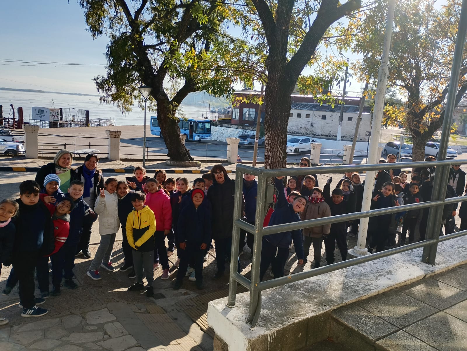 Estudiantes de primaria participan del programa “Conociendo mi ciudad”
